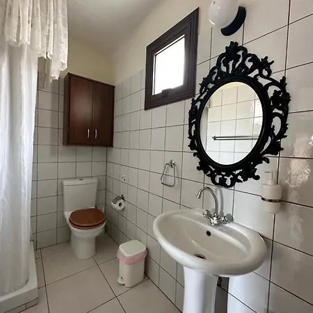 Estia Vasilis Manoli * Айя-Напа